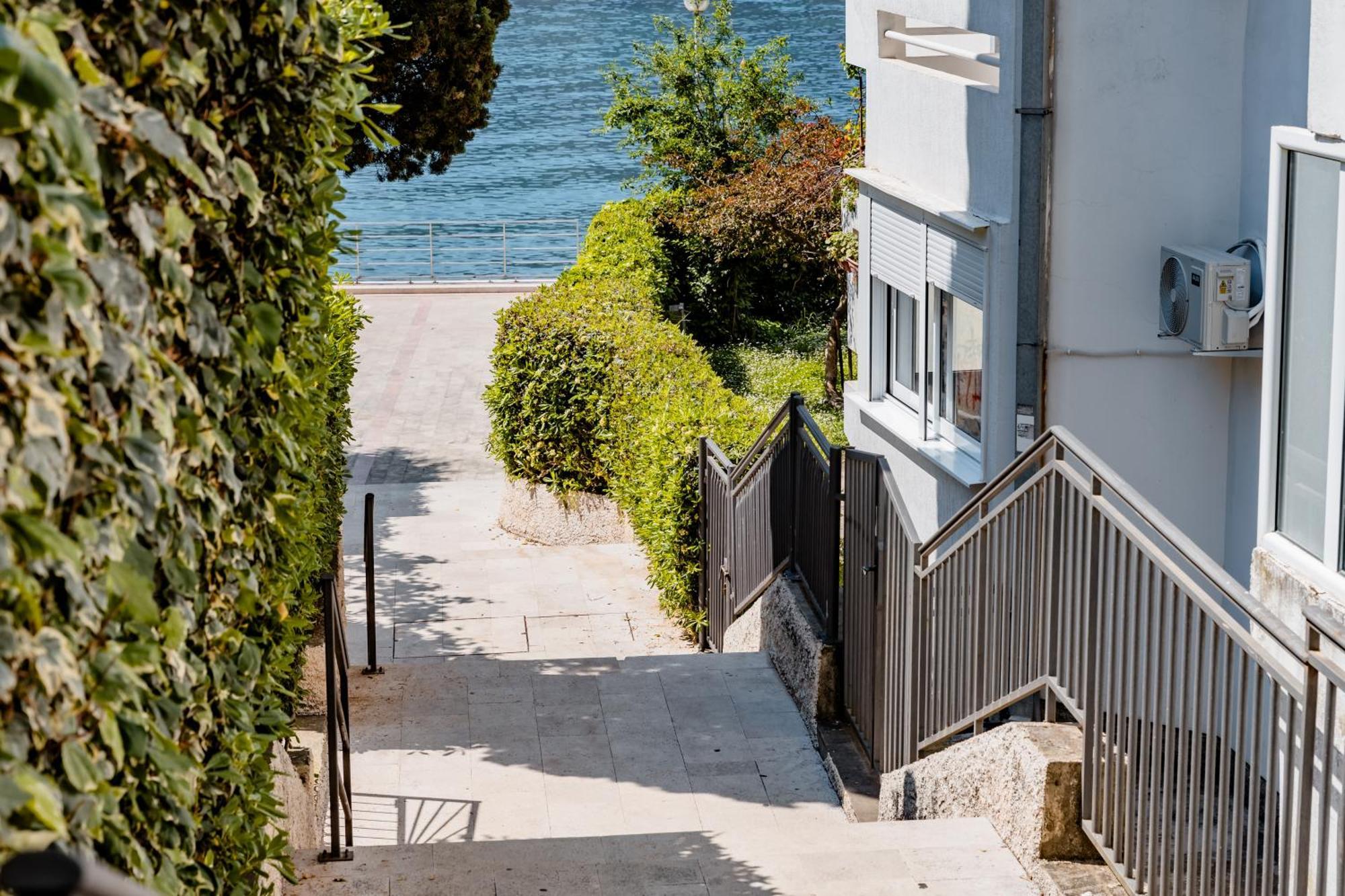 Apartment Dar & Mar Herceg Novi Exterior foto